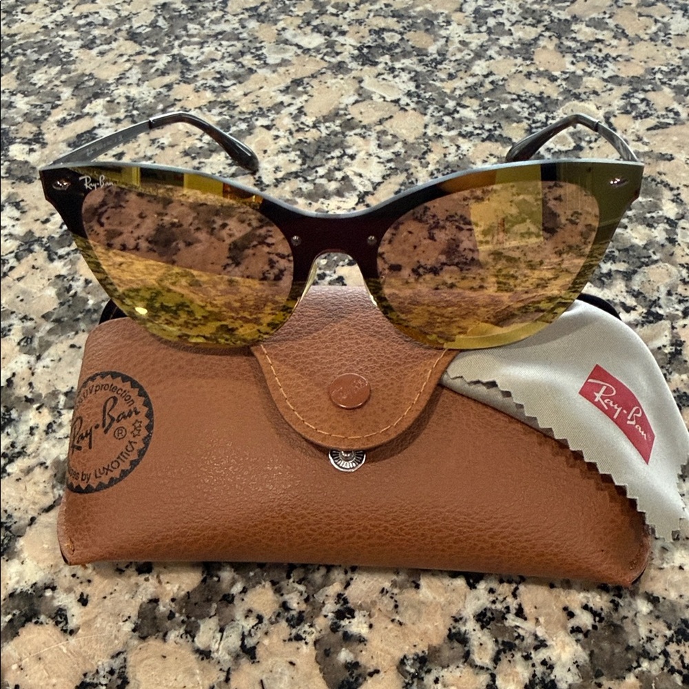 Ray-Ban Sunglasses with Yellow Lenses and Brown Case